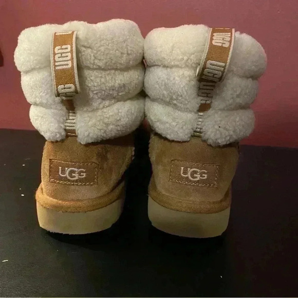 UGG Boots - Picture 7 of 10